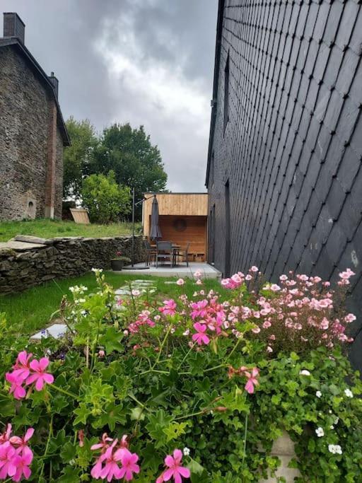 Le Courtil Gite Rural Villa Bievre Exterior photo